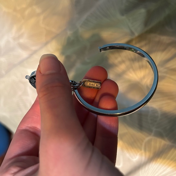 Vintage Coach Watch Stainless Steel No. 7141 Black Bezel - Picture 2 of 5